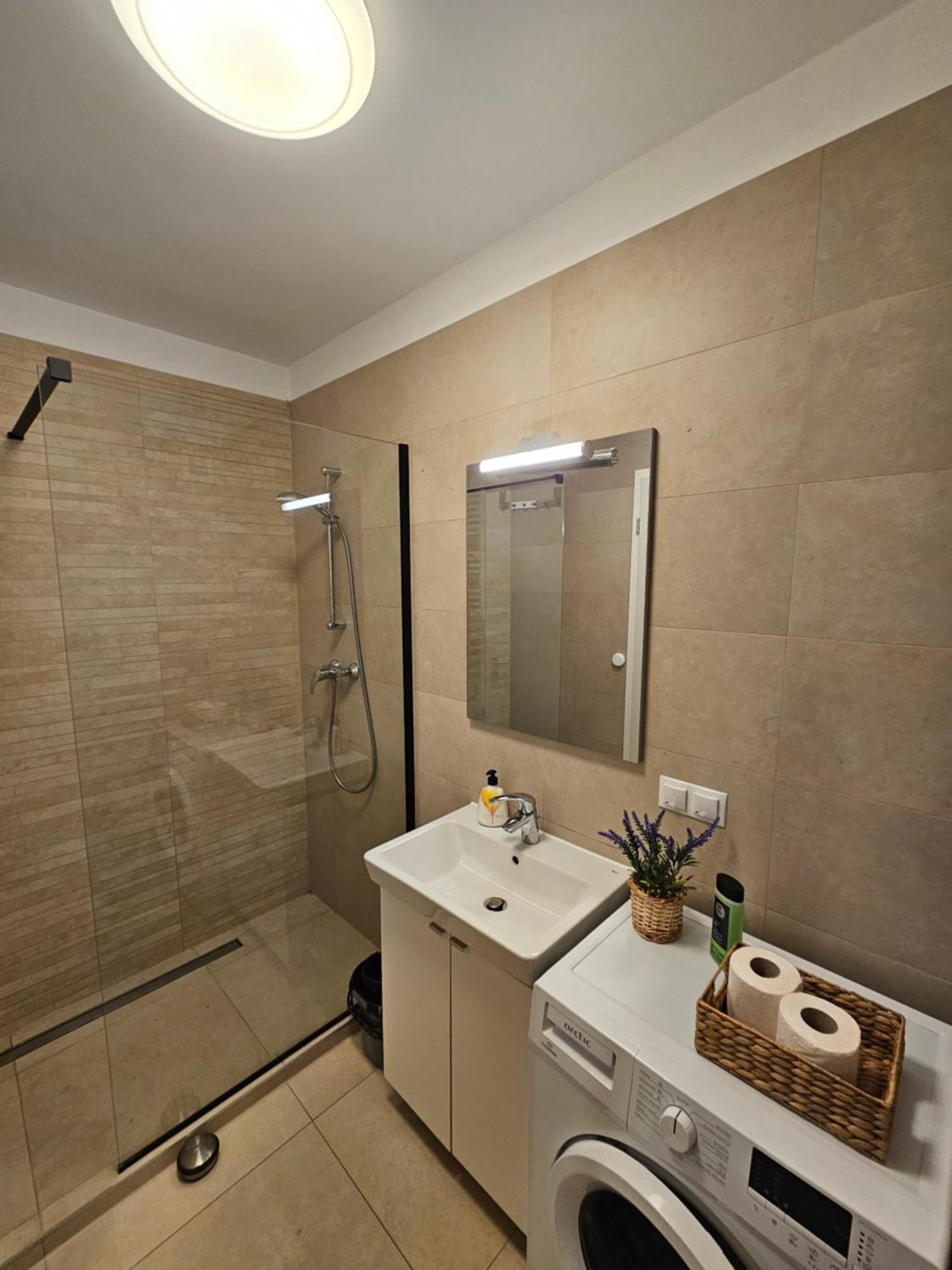 Bright&cozy-coresi C5 * Brașov